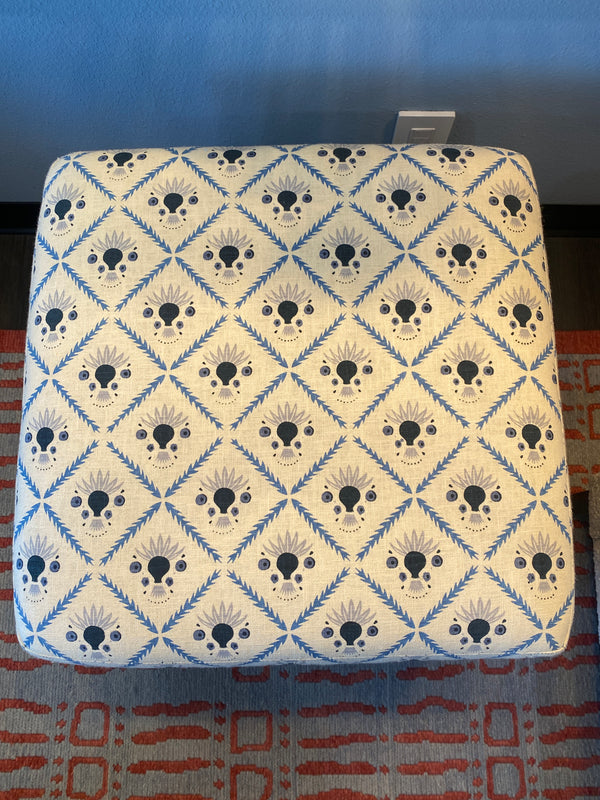 Britton Ottoman - Ceraudo's Pome Linen - Oxford Blue